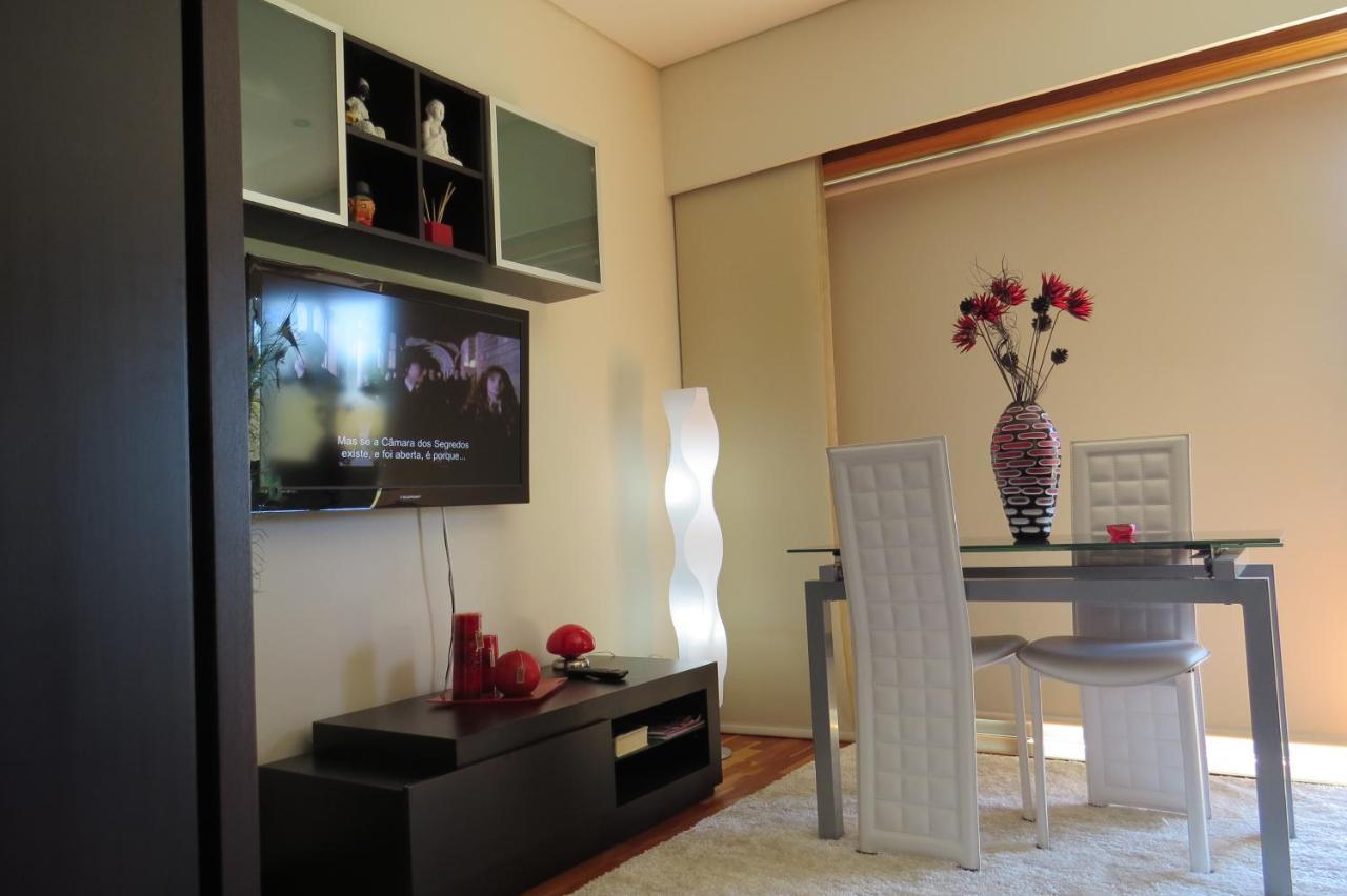ויאנה דו קסטלו Estudio De Luxo Em Condominio Privado Com Piscina מראה חיצוני תמונה