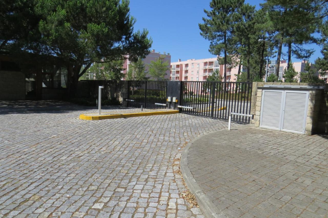 ויאנה דו קסטלו Estudio De Luxo Em Condominio Privado Com Piscina מראה חיצוני תמונה